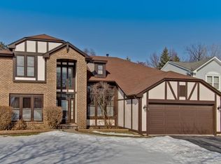 248 Southfield Dr, Vernon Hills, IL 60061