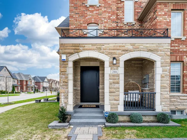 288 Barons St, Vaughan, ON L4H 3Z3