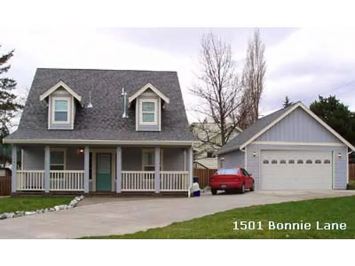 1501 Bonnie Ln photo 1