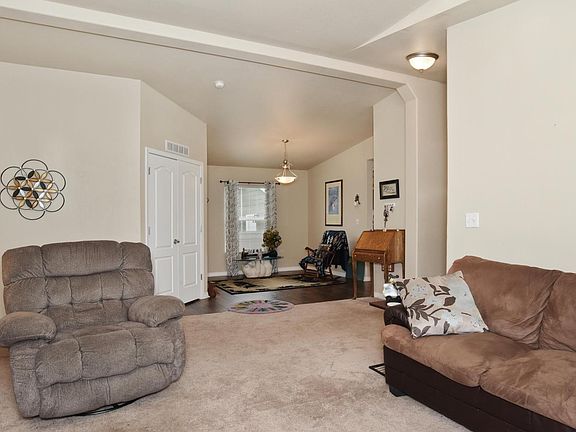 4th image of 6211 Audubon St #196