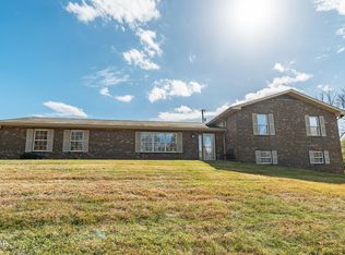 457 N Knob Creek Rd, Seymour, TN 37865