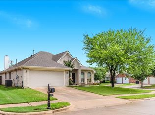 3203 Hudson St, Corinth, TX 76210