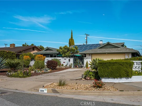 909 N Cleveland St, Orange, CA 92867