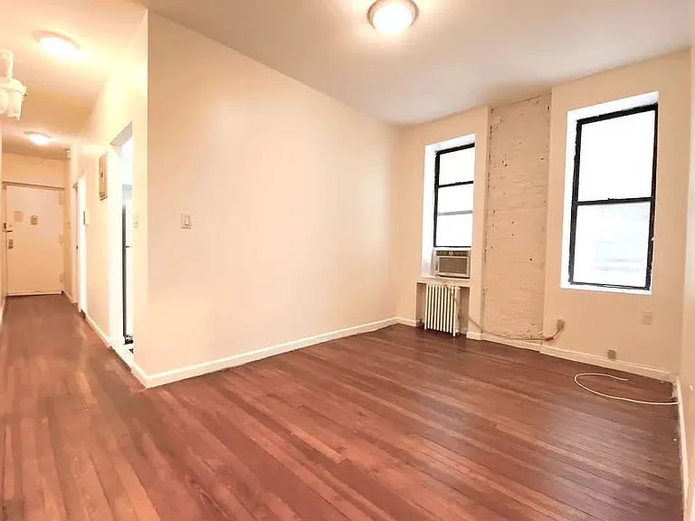 714 Amsterdam Ave #1 — Photo 3
