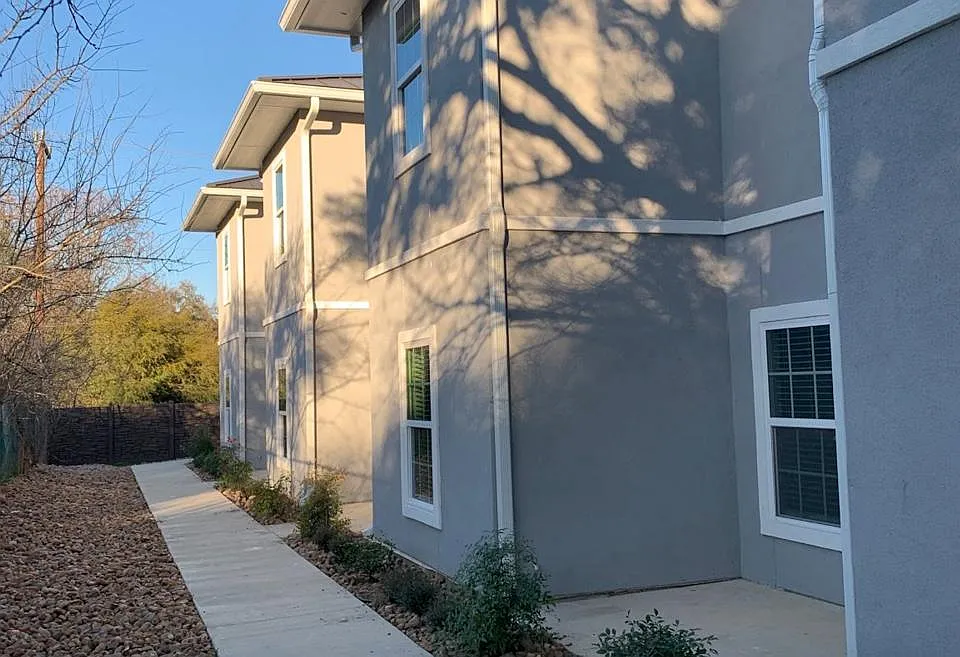 10503 West Ave #4103