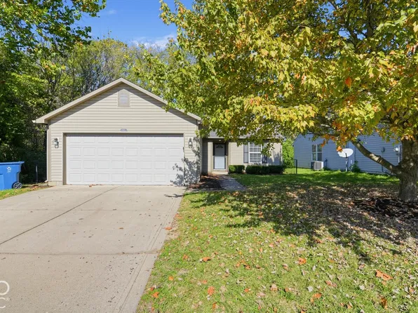 10832 Snowdrop Way, Indianapolis, IN 46235