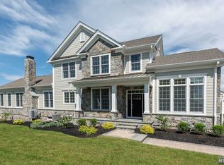 16 Hazy Gate Ter, Franklin Lakes, NJ 07417