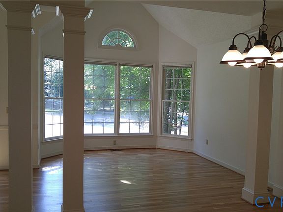 5th image of 9207 Abingdon Manor Ct