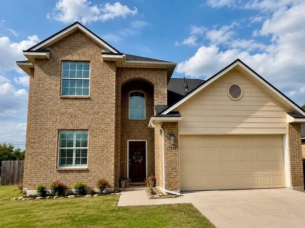 1848 Lost Trail, Pleasanton, TX 78064
