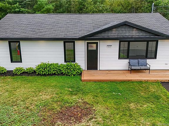 5th image of 213 Tobias Ave