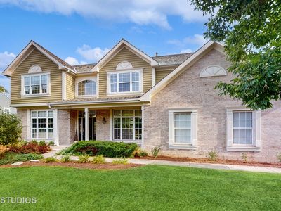 305 Saddle Ln, Fox River Grove, IL, 60021