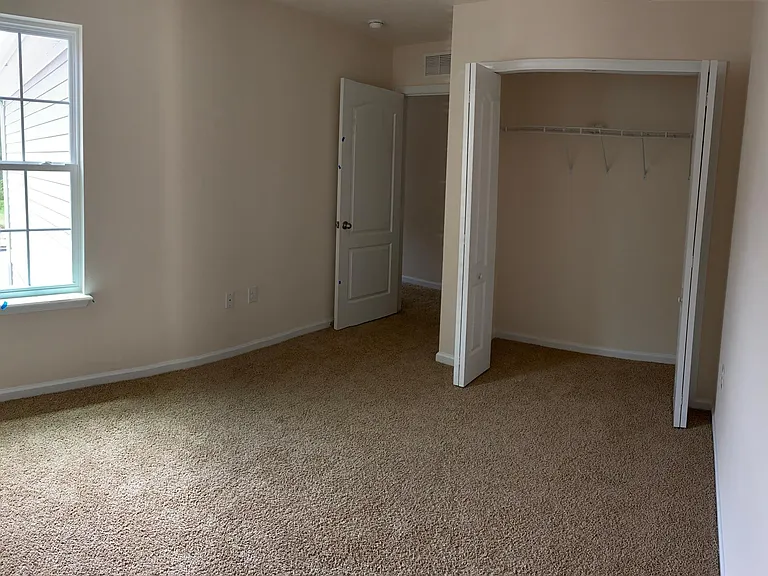 66 Bush Pl — Photo 14