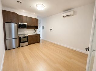 368 Leonard St #2C, Brooklyn, NY 11211