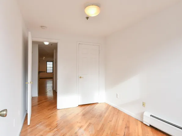 409 1st Street image 4 of 18