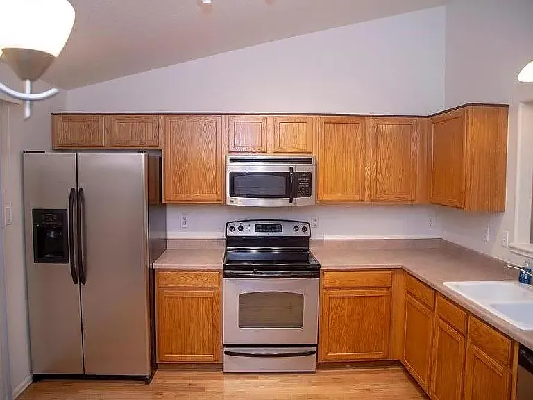 5323 Coyote Dr — Photo 3