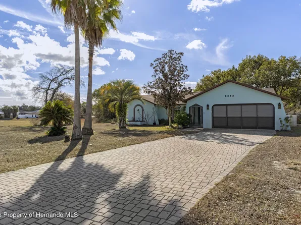 8332 Berkeley Manor Blvd, Spring Hill, FL 34606