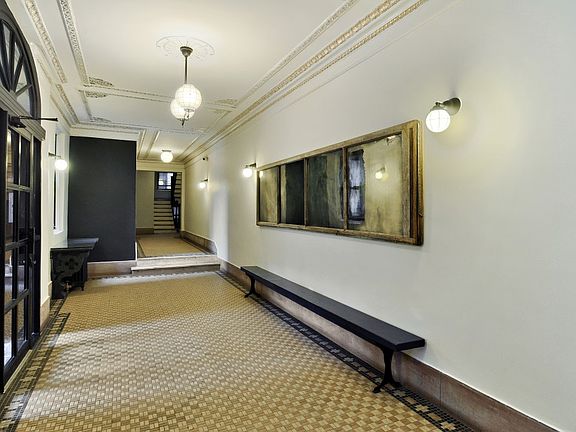 5th image of 2439 38th St #D2