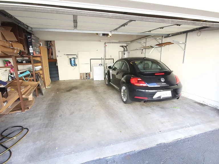 4058 Mahaila Ave #D — Photo 13