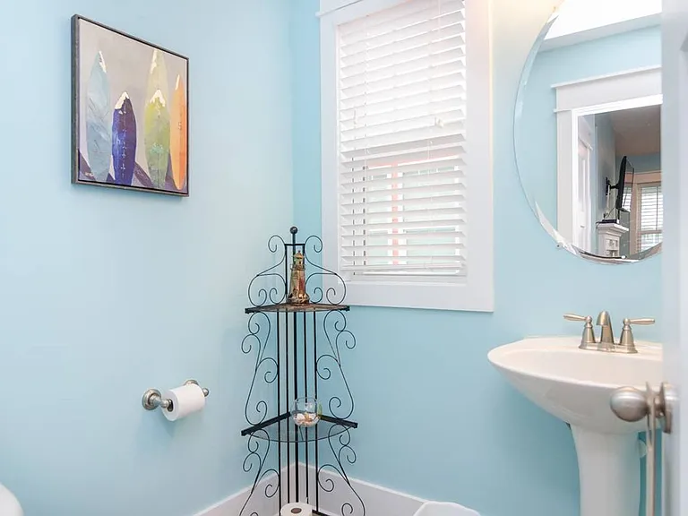 1211 N Fort Fisher Blvd #B — Photo 12