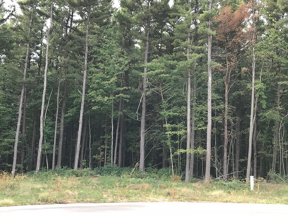 1st image of Pinehill Ct