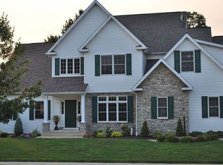 125 Oak Pointe Cir, State College, PA 16801