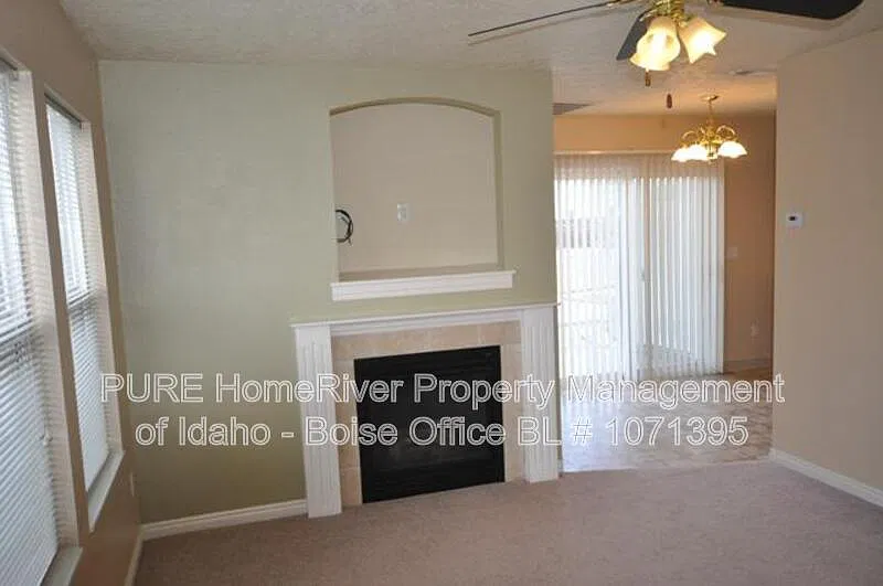 1329 N Stephanie Ln #104