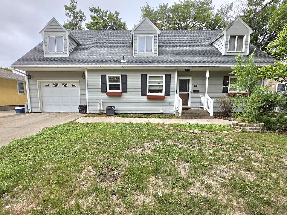 1st image of 1716 S 3rd St