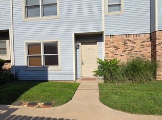 2700 S Ingram Mill Rd, Springfield, MO 65804