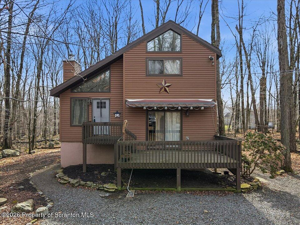 1st image of 5 Leah Ln