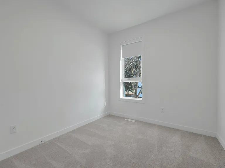 9115 65th Ave NW — Photo 32
