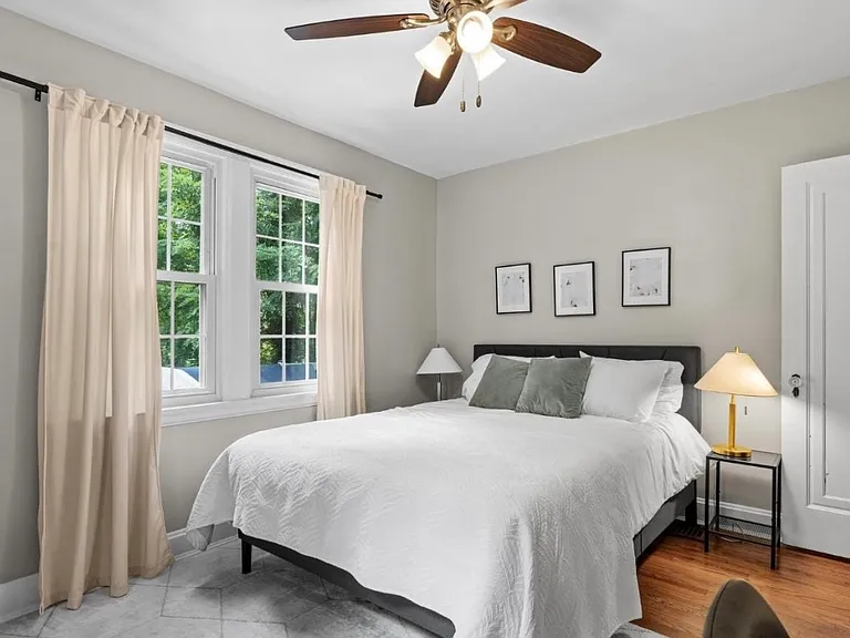 3445 Oak View Pl — Photo 15