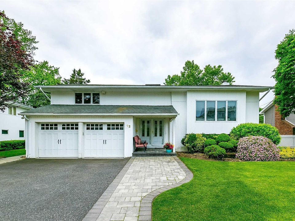 1st image of 12 Glenn Dr