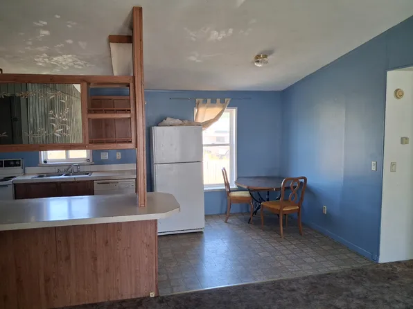 249 5th St #1, Baker City, OR 97814
