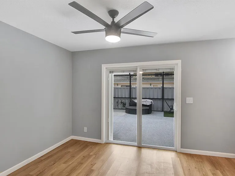 12624 Woodmill Dr — Photo 16