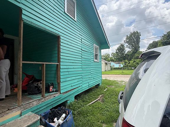 4th image of 2684 Amarillo St