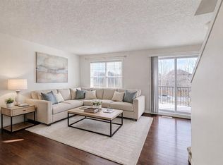 38 S Cranford Dr SE, Calgary, AB T3M0V9