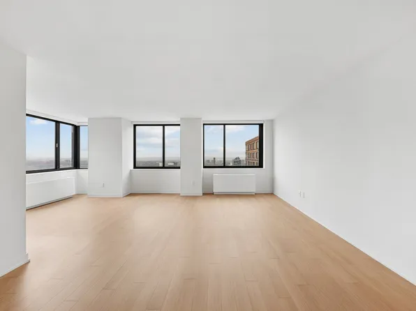 1 Columbus Place image 1 of 33