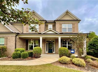 5452 Oak Crest Ln, Buford, GA 30518
