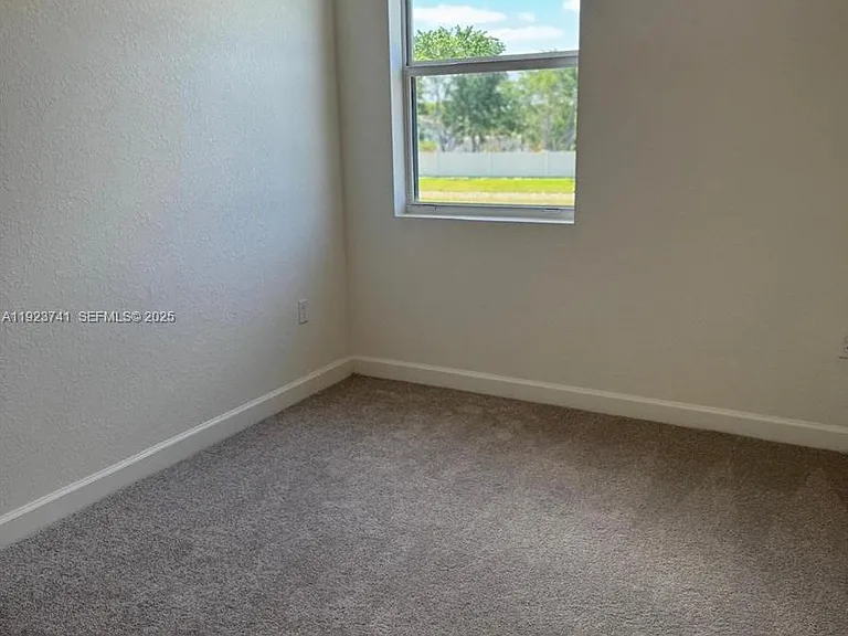 18426 SW 2nd St #18426 — Photo 3