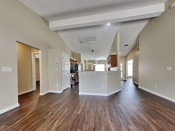 5th image of 1825 Heartpine Dr