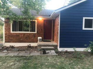 4937 Coshocton Dr, Waterford, MI 48327