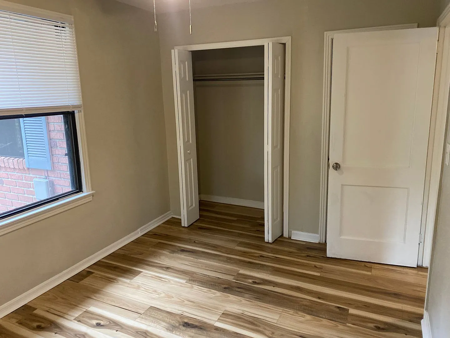 Movein Ready 2 Bed House — Photo 4