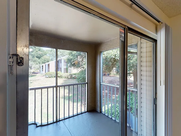 Lakewood Place — Photo 152