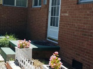 608 S Holden Rd #4, Greensboro, NC 27407