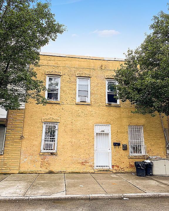 2nd image of 288 Barbey St