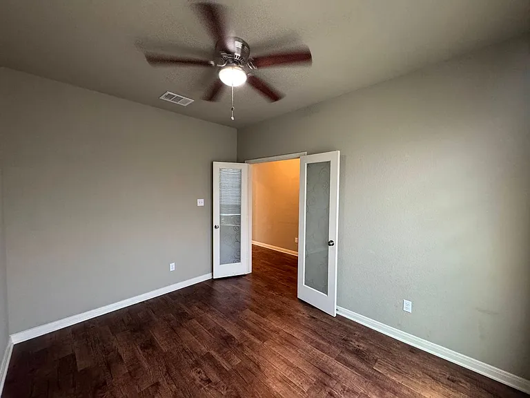 3309 Addison St — Photo 5