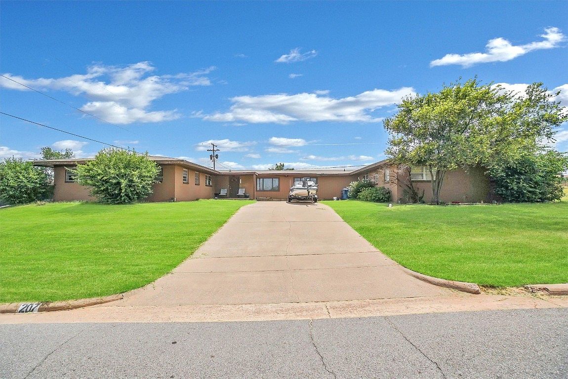207 Choctaw Rd, Foss, OK 73647 Zillow