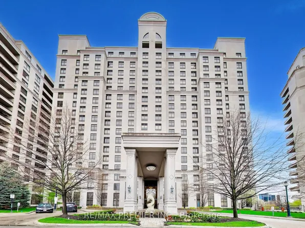 9245 Jane St #1106, Vaughan, ON L6A 0J9