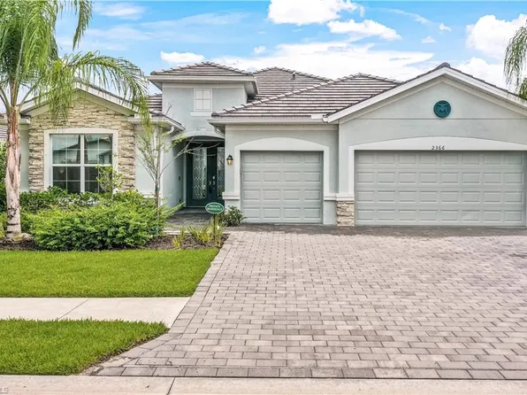 2366 Tangerine LN, NAPLES, FL 34120