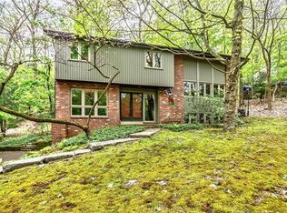 29 Seldom Seen Rd, Bradfordwoods, PA 15015